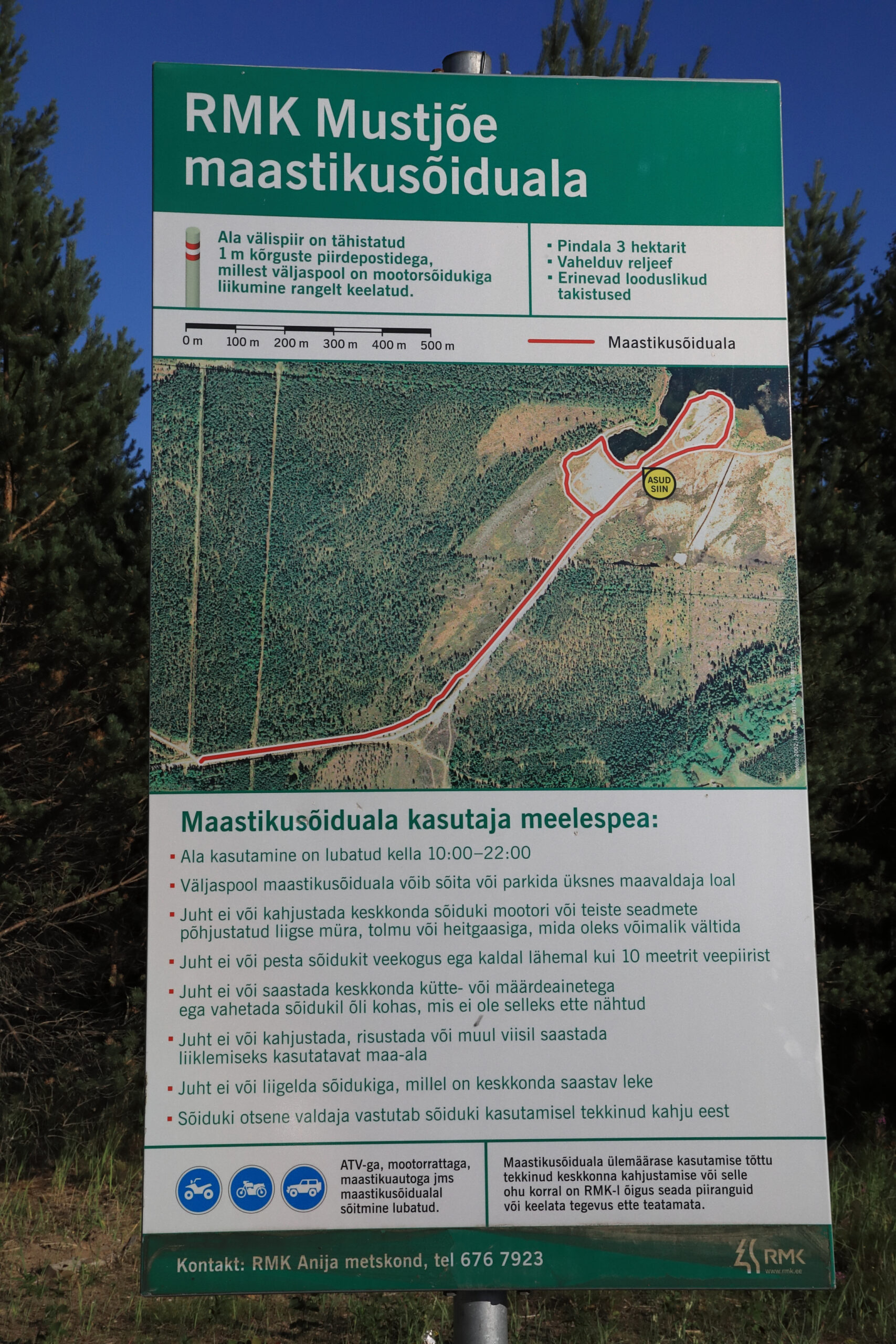 Mustjõe maastikusõiduala infotahvel