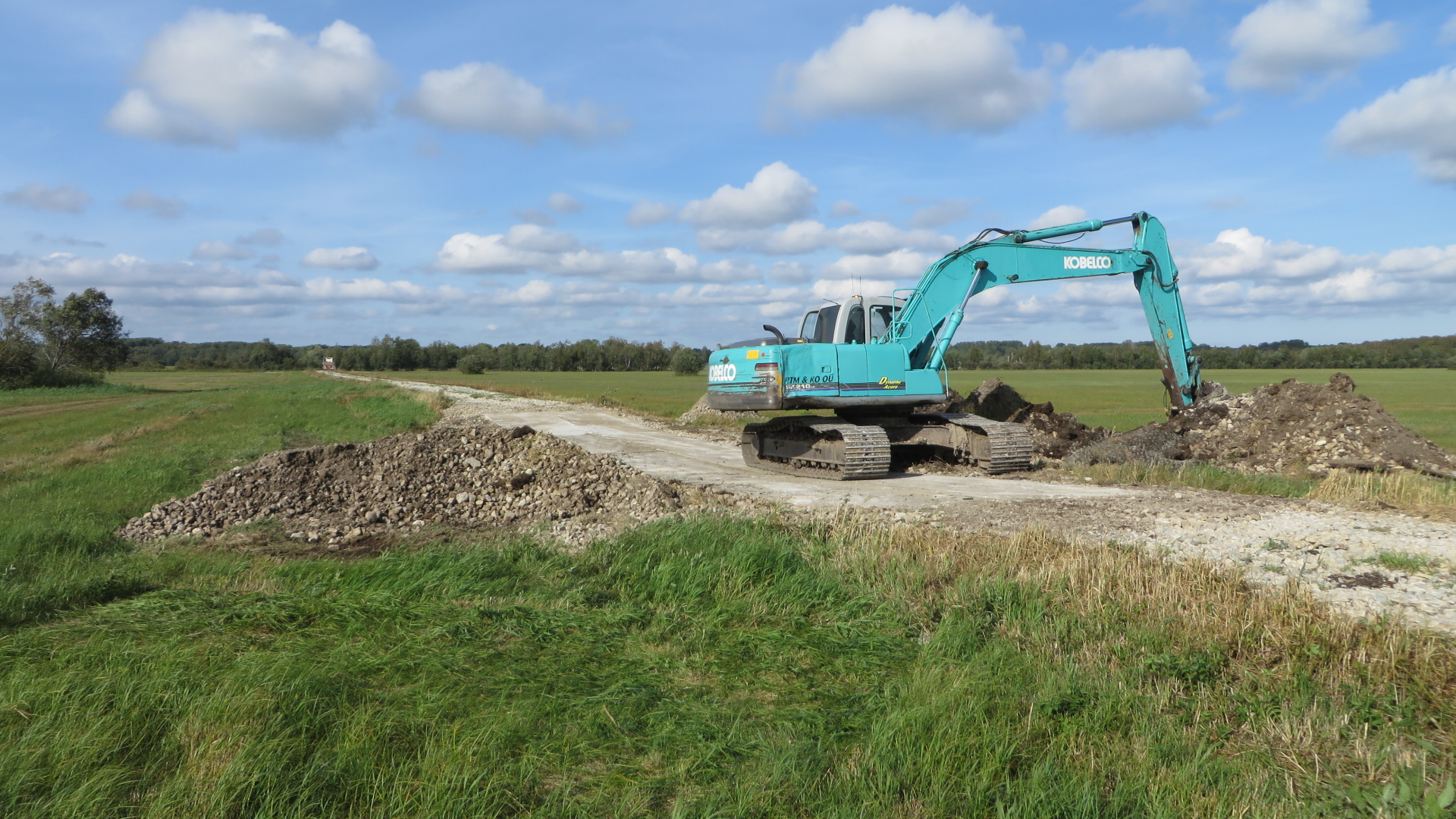 Põhjapoolse läbivoolu pikendustööd