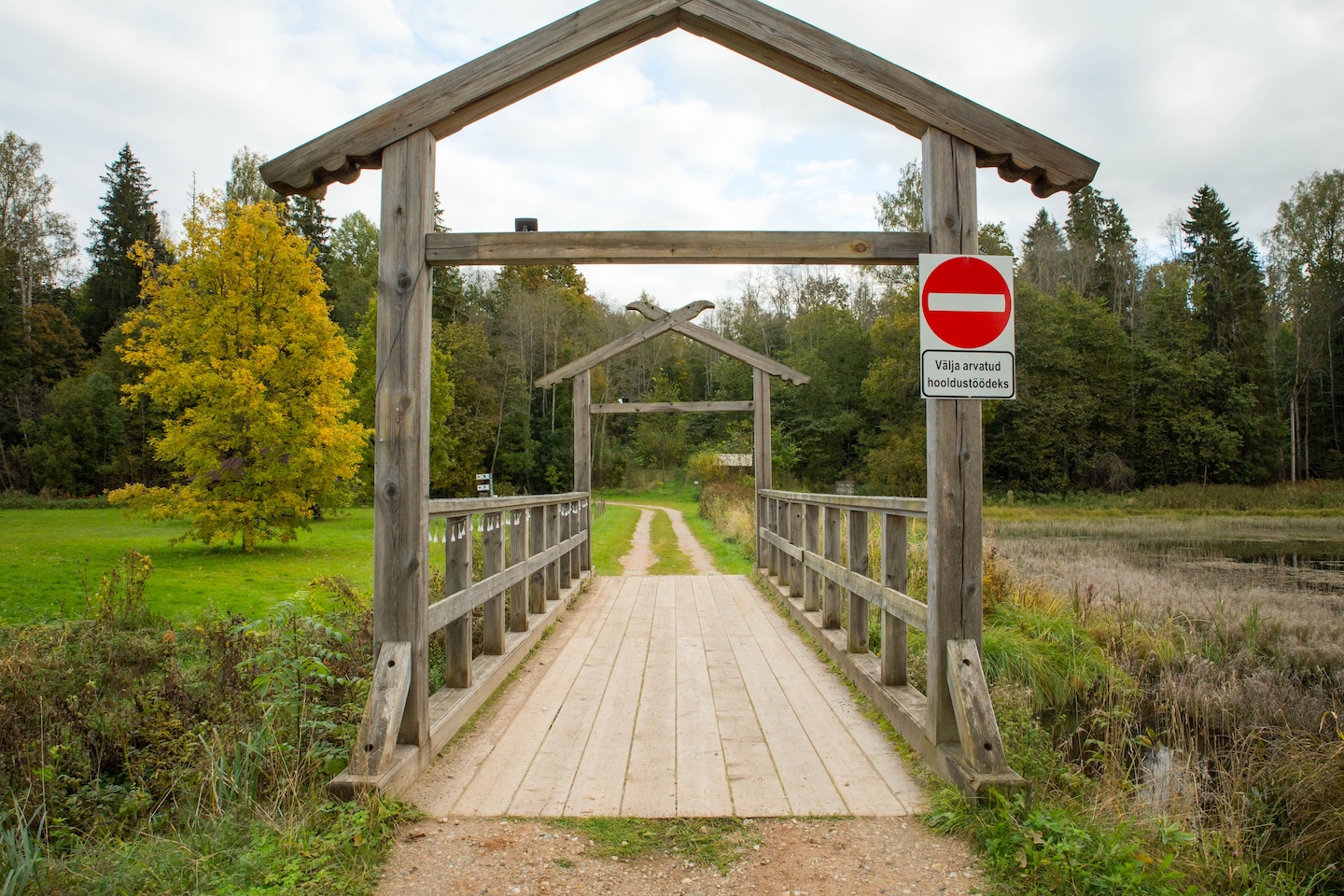 Loodi paisjärve lõkkekohad