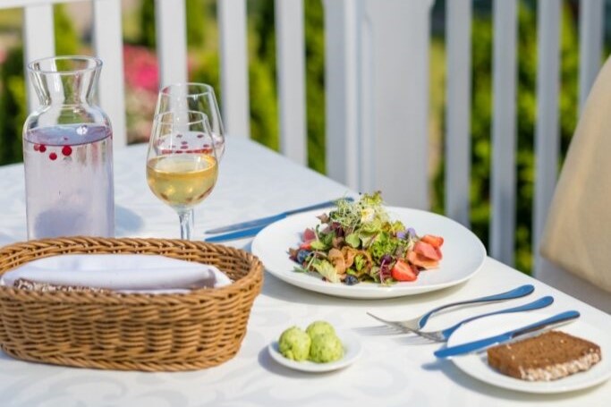 Food and drinks on the table