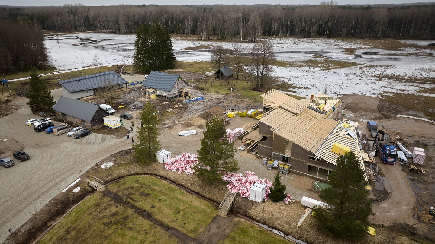 Vaade valmivale Soomaa külastuskeskusele