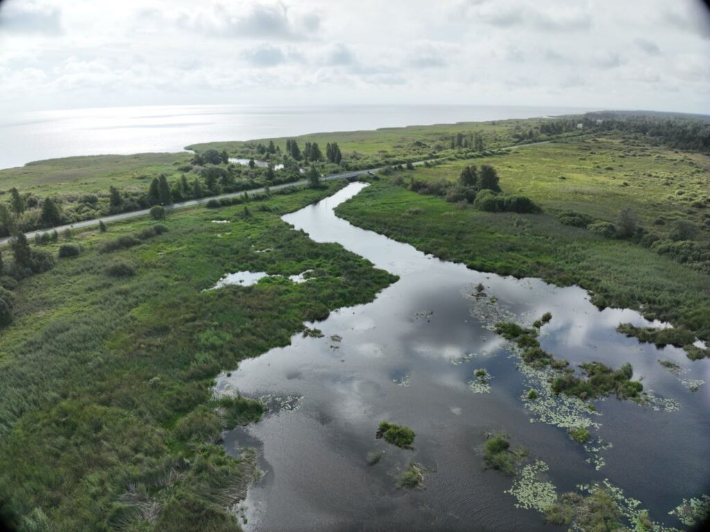 Augusti alguseks oli ummistus kadunud ja järvedevaheline ühendus taastunud